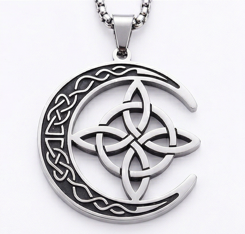 Lunara – Celticki Wisior Księżyca i Węzła