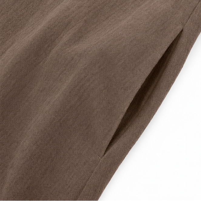 Lunara – Sukienka maxi w stylu lnianym z dekoltem w serek i kieszeniami