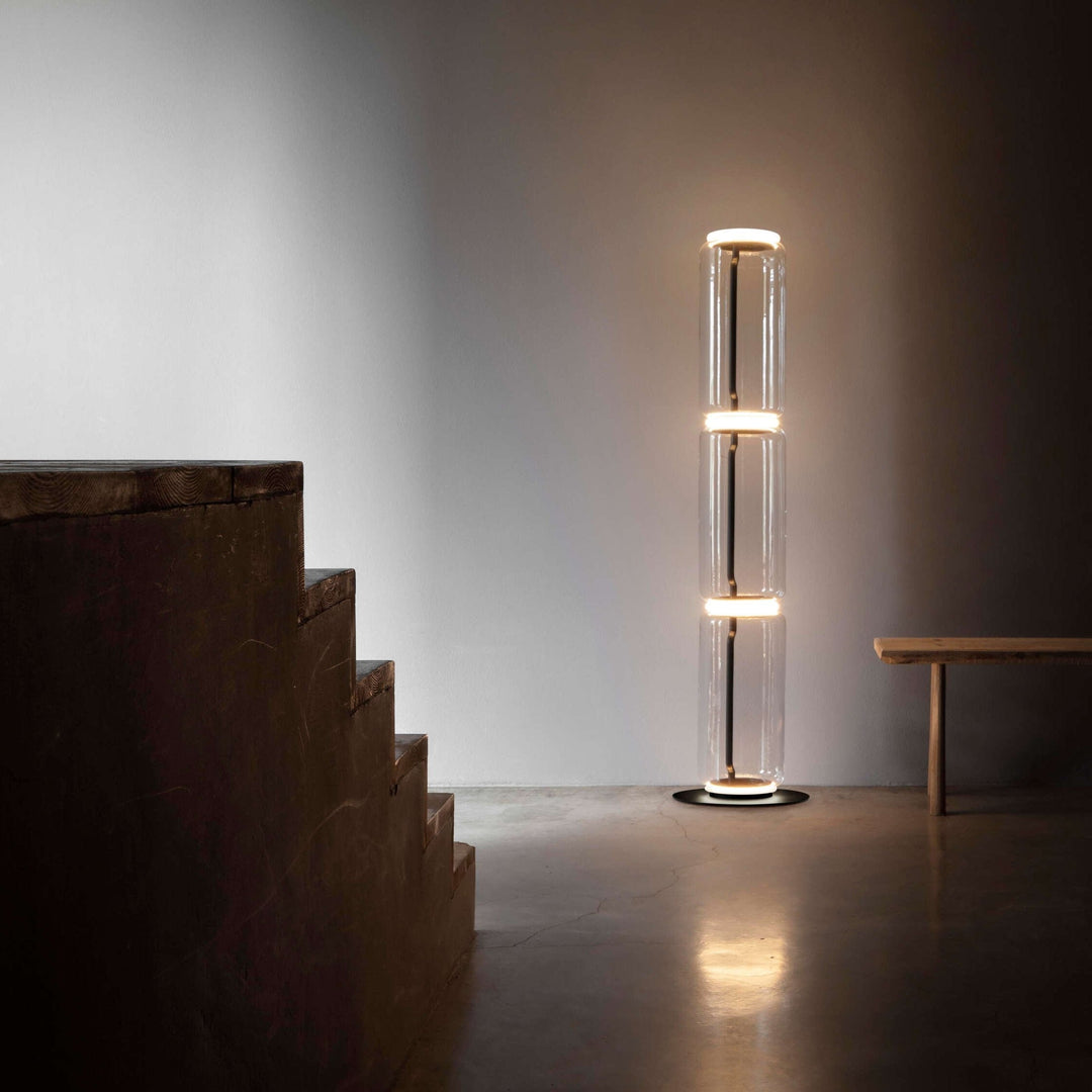 Lampa podłogowa z bambusa i szkła
