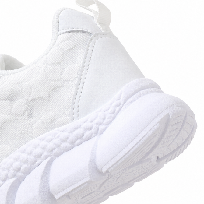 Stelline – Sneakers na platformie z siateczki w gwiazdki dla kobiet, oddychające białe