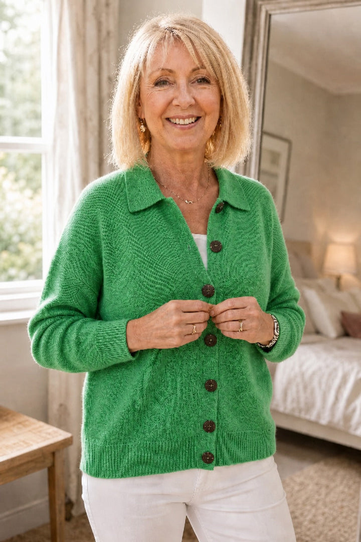 Softshirt – Sweter z kołnierzykiem i guzikiem
