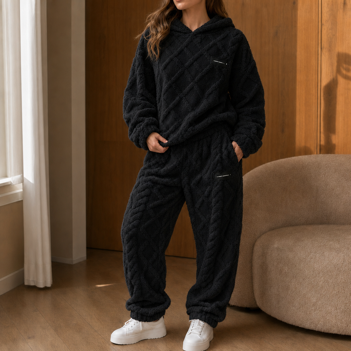 Cloudwarm – Zestaw z Kapturkiem i Spodniami w Wyglądzie Fleece