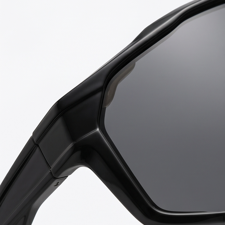 Solshift – Sportowe okulary z adaptacyjnymi soczewkami