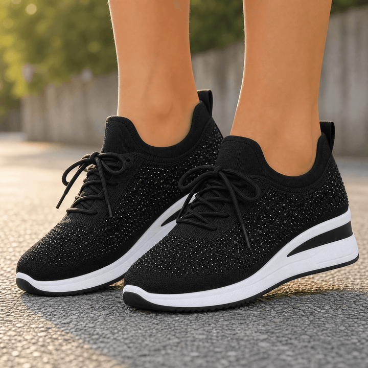 Stellara – Damskie sneakersy na koturnie z kryształkami