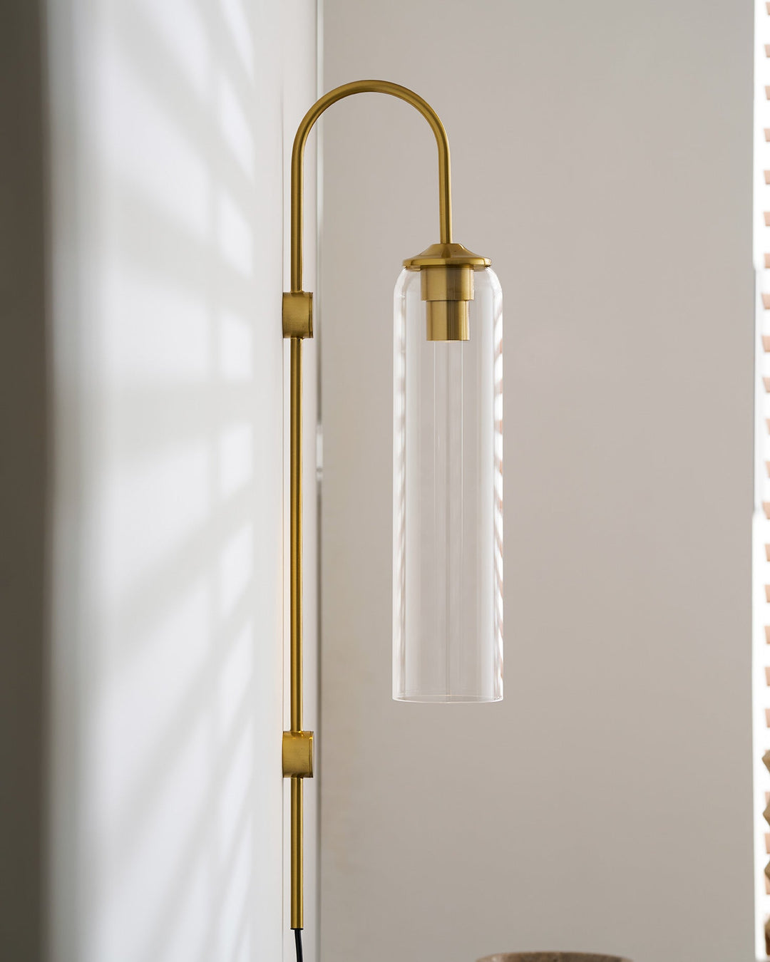 Nowoczesna Szklana Lampa Ścienna z wtyczką