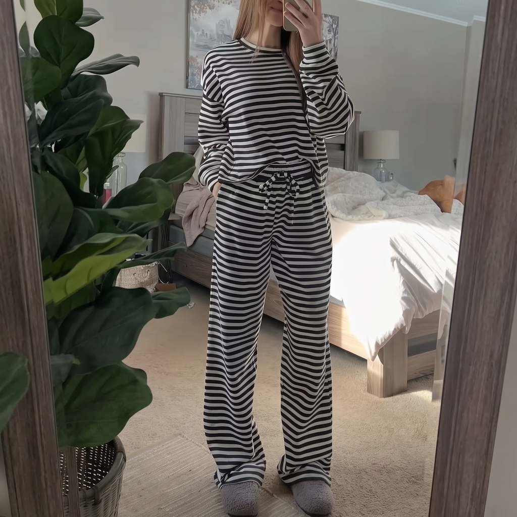 Wearbella – Zestaw z Paskowanym Topem i Spodniami