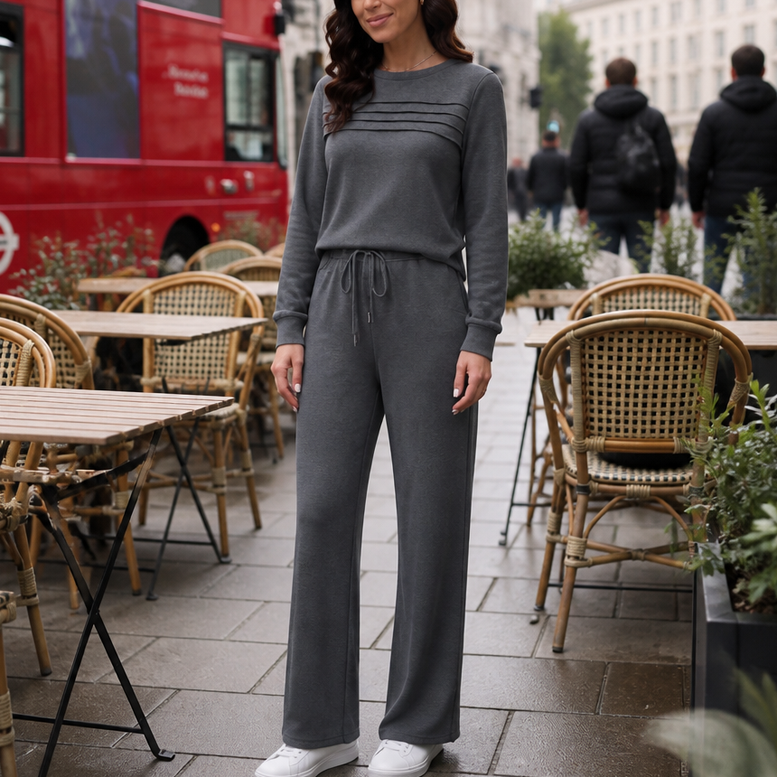 Wearbella – Zestaw dresowy z plisowanym okrągłym dekoltem
