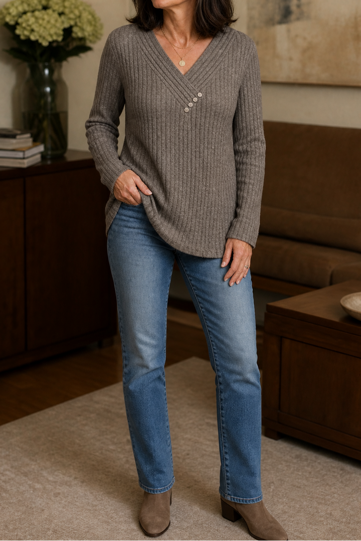 Marlowe &amp; Rib – Sweter z dekoltem w serek i guzikami
