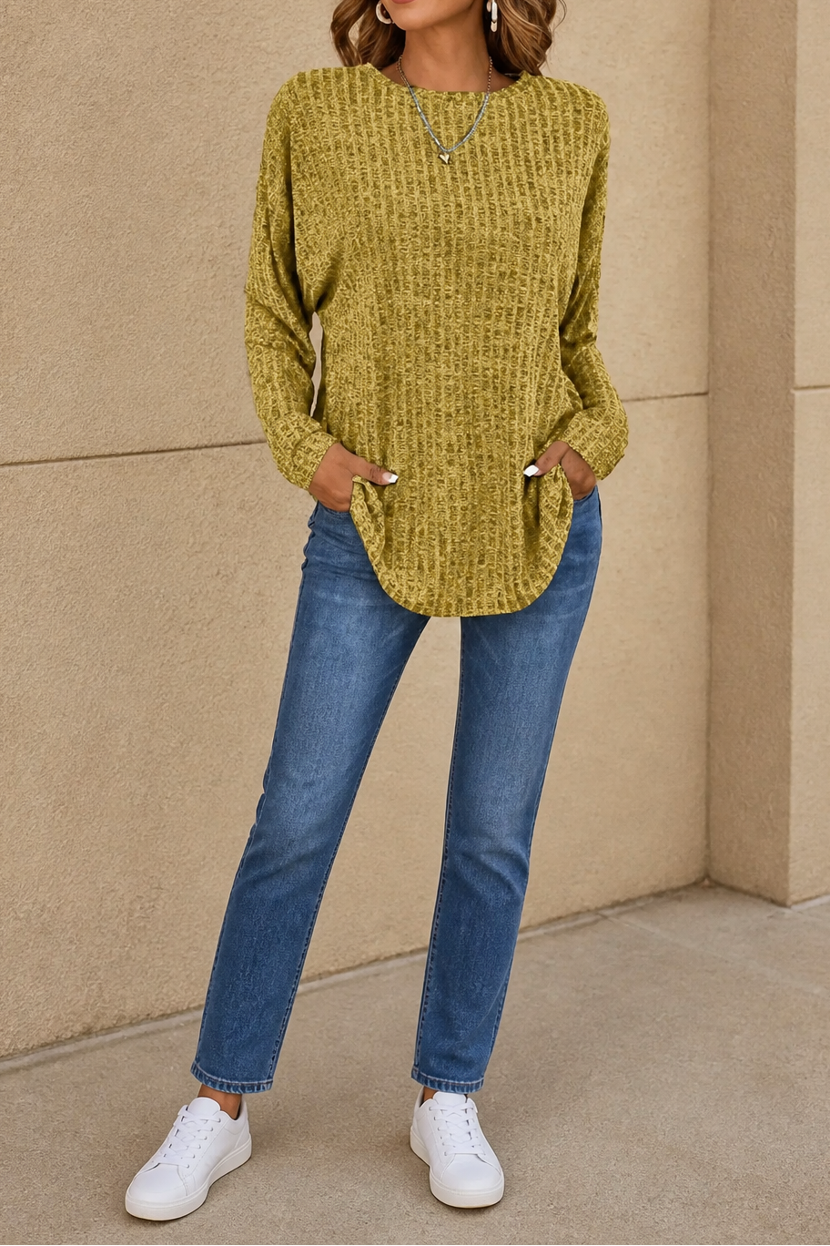Overhang – Sweter z odsłoniętymi szwami w rozmiarze oversize z okrągłym dekoltem