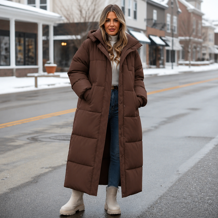 Wearbella – Długi Puchowy Płaszcz z Kapturem