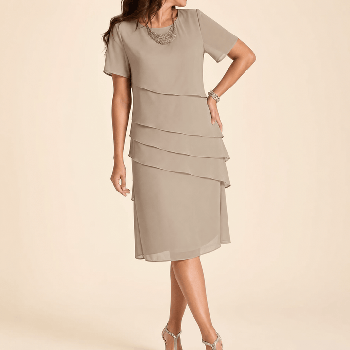 Velara – Elegancka sukienka midi z falbaną dla kobiet