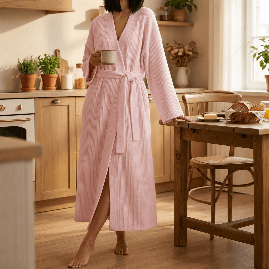 Velunna – Pełnometrażowy szlafrok z pół-velwetu dla kobiet