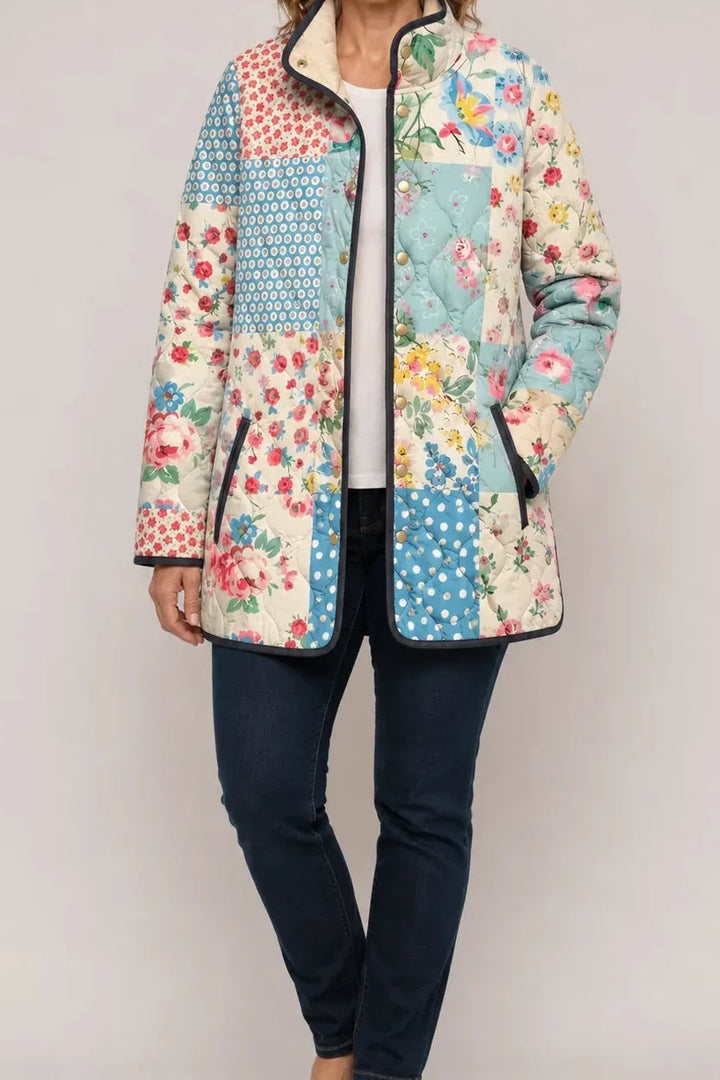 Wearbella – Kurtka Puchowa z Kwiatowym Wzorem